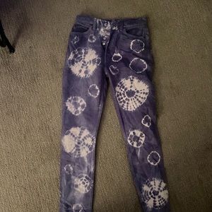 RE/DONE Purple Bleach Wash Jeans